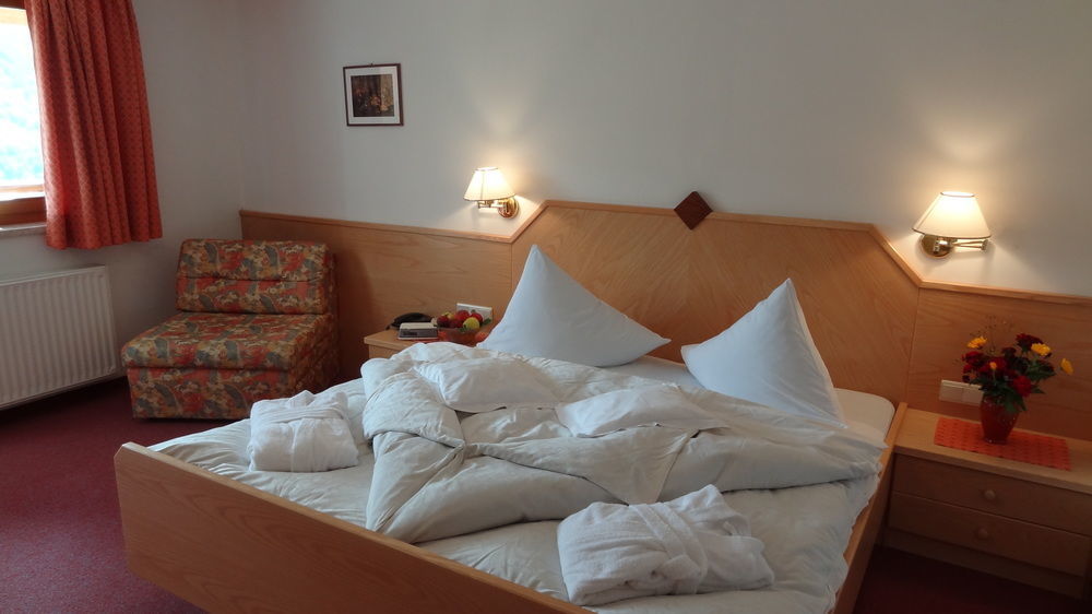 Hotel Alpenland Moso Exterior foto