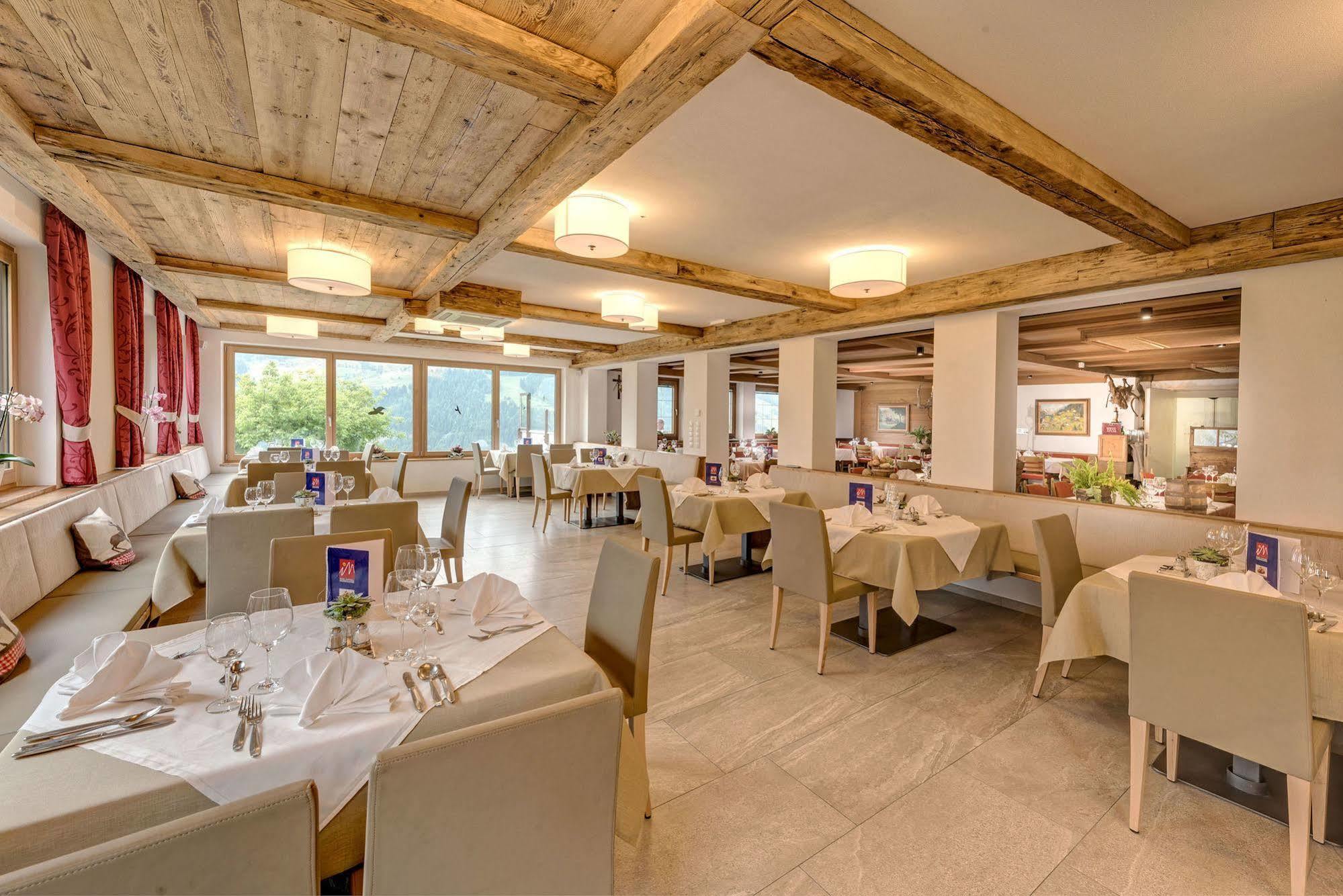 Hotel Alpenland Moso Exterior foto